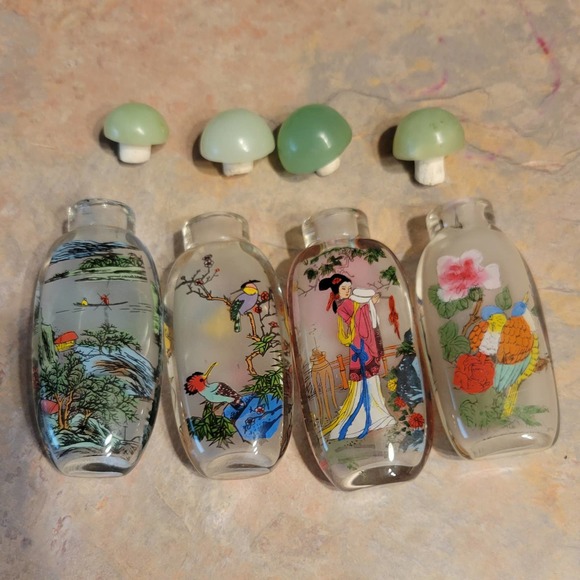 Set of Four Glass Chinese Reverse Painted Snuff / Perfume Bottles. - Picture 3 of 11